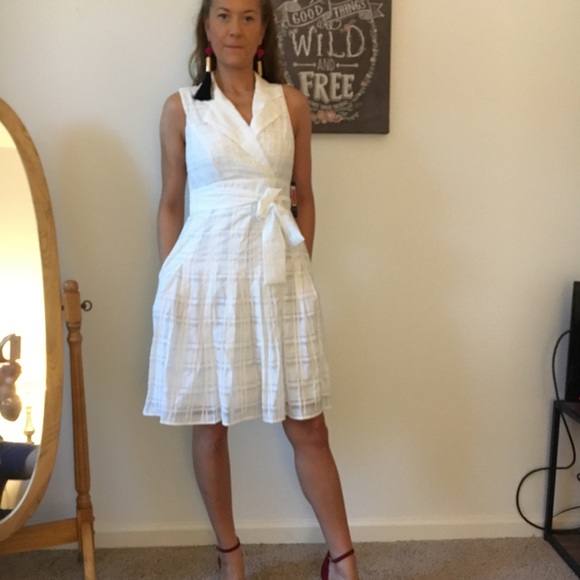 White Tommy Hilfiger Dress with Pockets - Picture 3 of 7